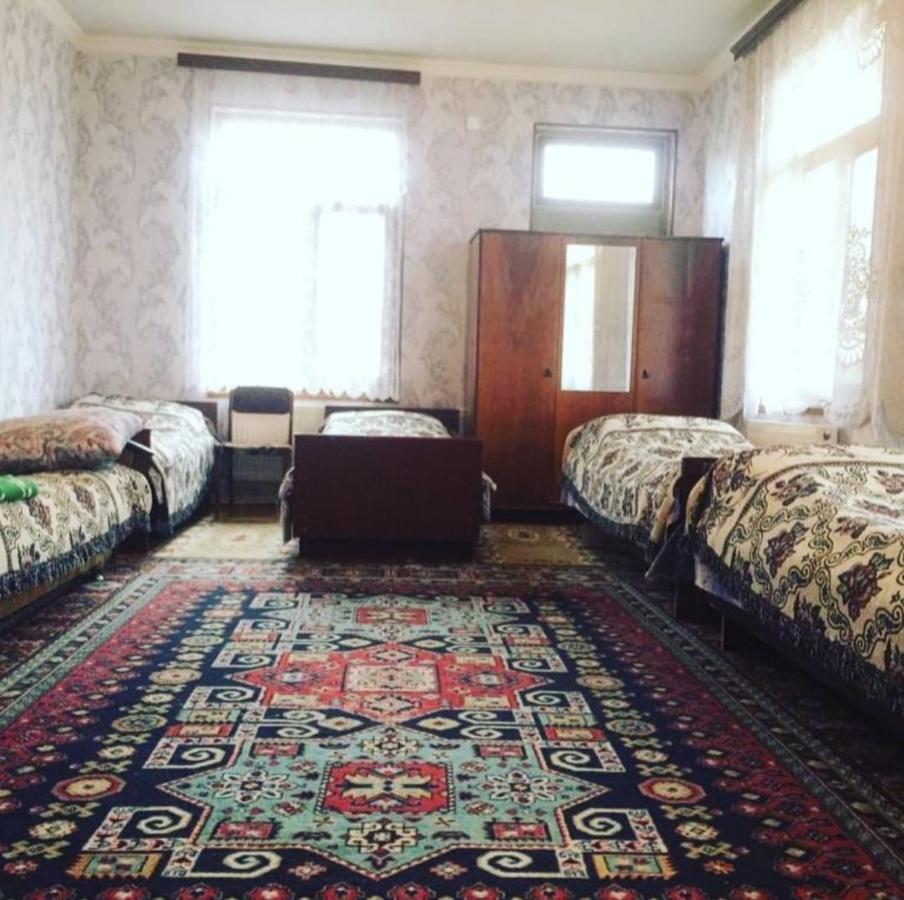 Huseyn Houses Gəncə Exteriör bild