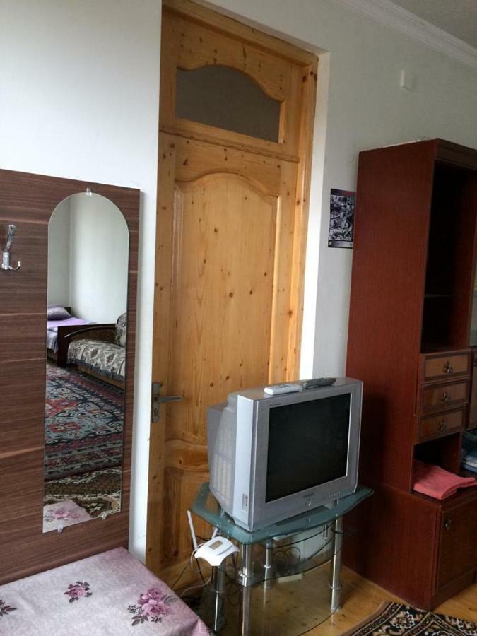 Huseyn Houses Gəncə Exteriör bild