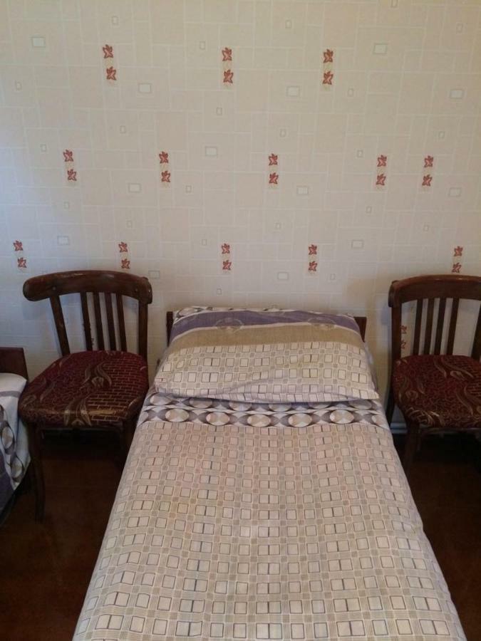 Huseyn Houses Gəncə Exteriör bild