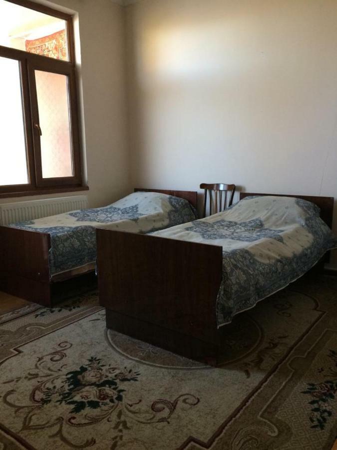 Huseyn Houses Gəncə Exteriör bild