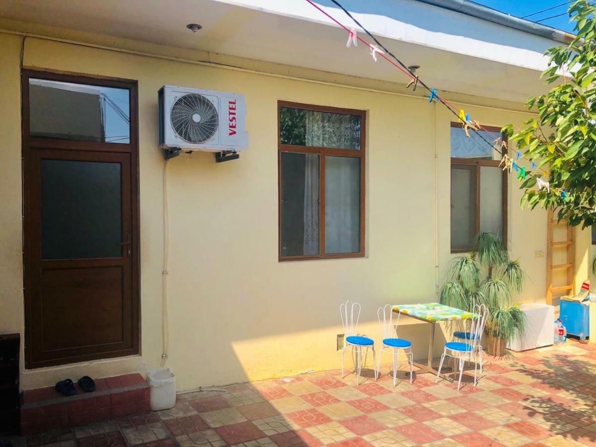 Huseyn Houses Gəncə Exteriör bild