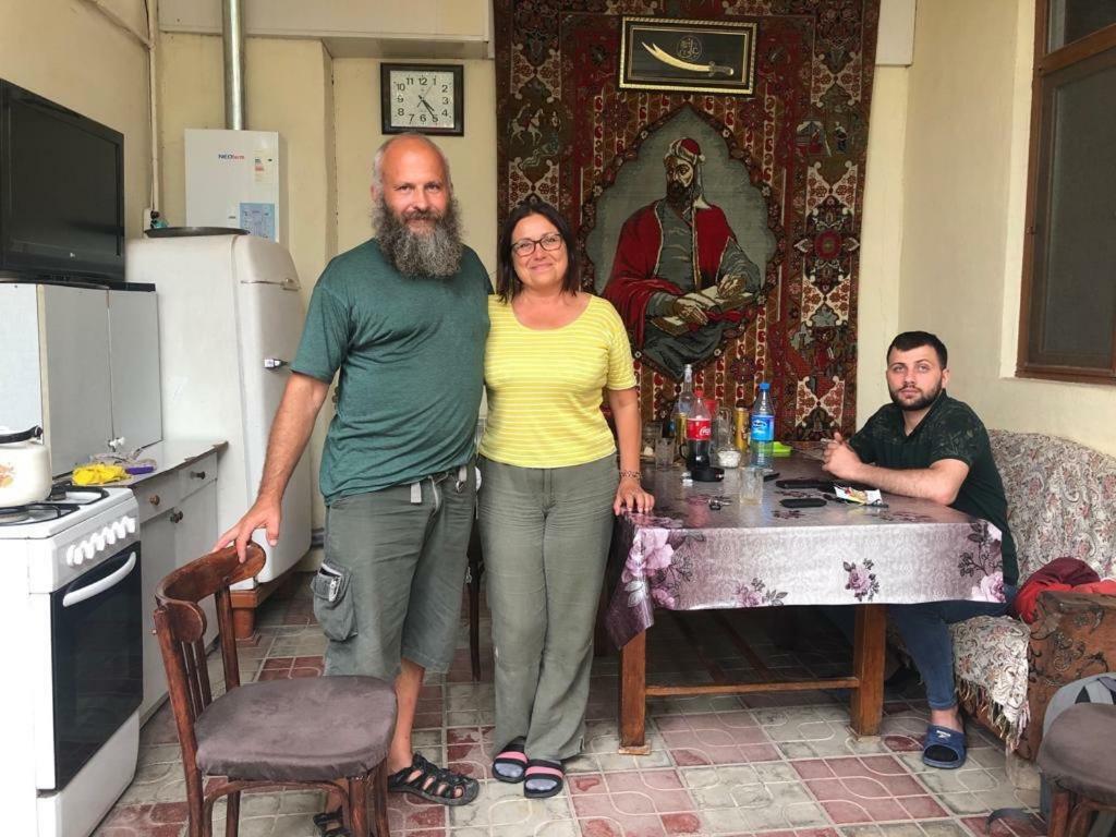 Huseyn Houses Gəncə Exteriör bild